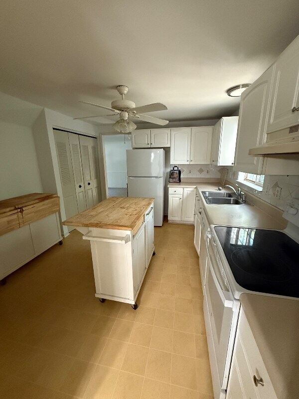 Building Photo - 10210 Swinging Bridge Dr