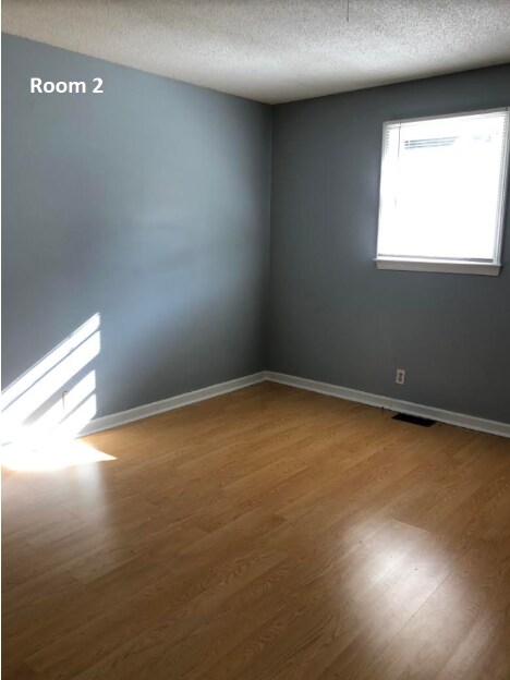 Bedroom - 108 Hunter Dr