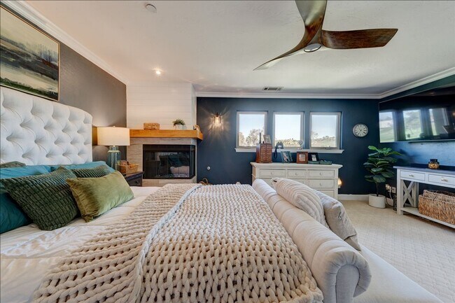 Building Photo - 7608 Camino Aberto