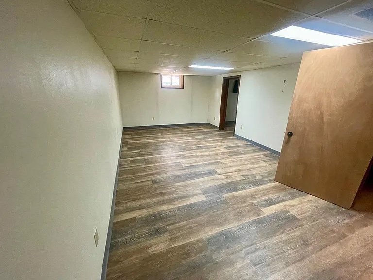 Building Photo - 1630 7th St N