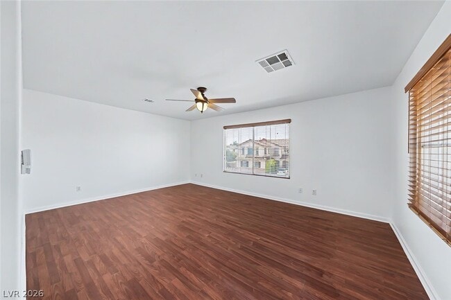 Building Photo - 2367 Thayer Ave