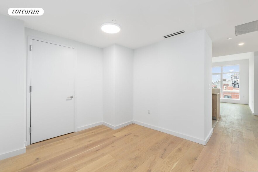 Building Photo - 1516 Park Ave