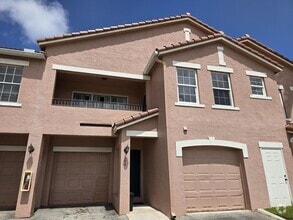 Building Photo - 504 Belmont Pl
