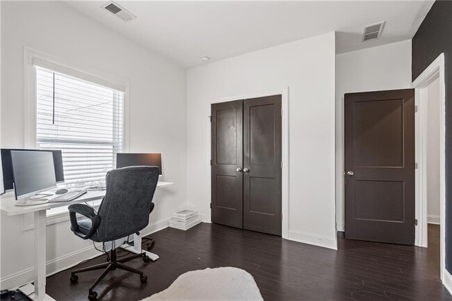 Building Photo - 1870 Lucy Compton Ln NW