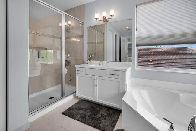 Building Photo - 9712 Celtic Sea Ln
