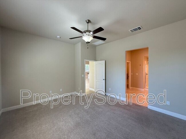 Building Photo - 1428 Nascimento St