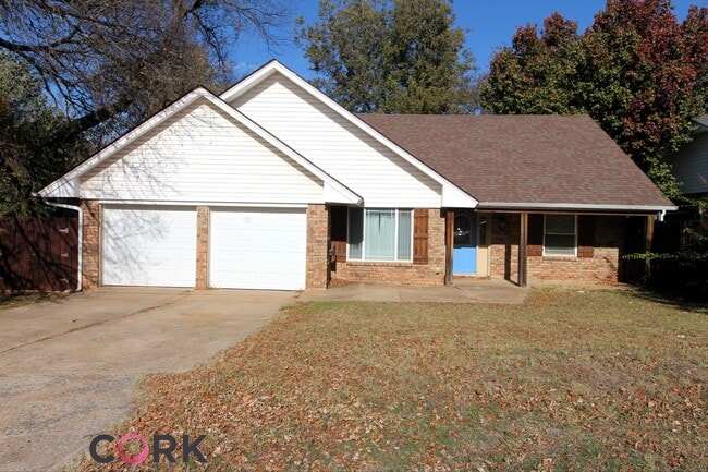 Building Photo - 609 Belle Air Ave