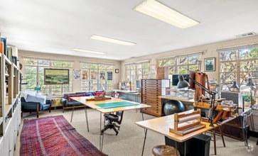 Building Photo - Gorgeous Tarrytown Home for Rent