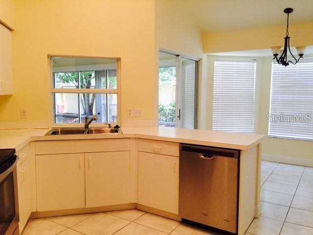 Building Photo - 2060 King Tarpon Dr