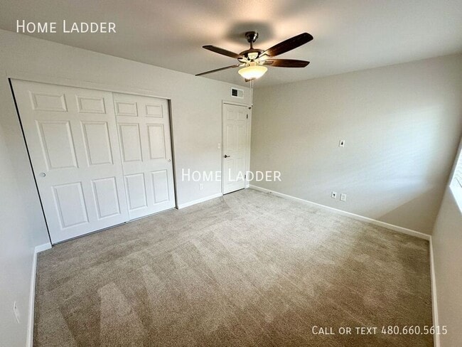 Building Photo - 1256 N 85th Pl
