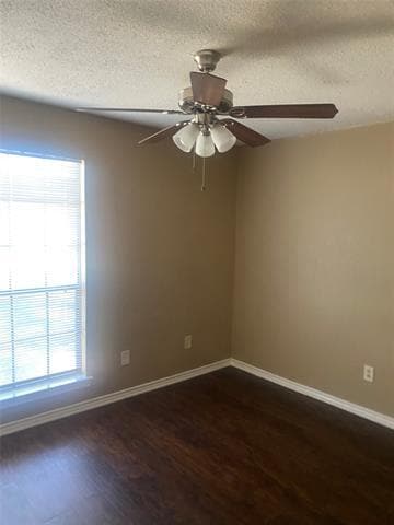 Building Photo - 1804 Green Ridge Dr