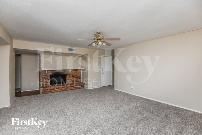 Building Photo - 3106 Overglen Dr