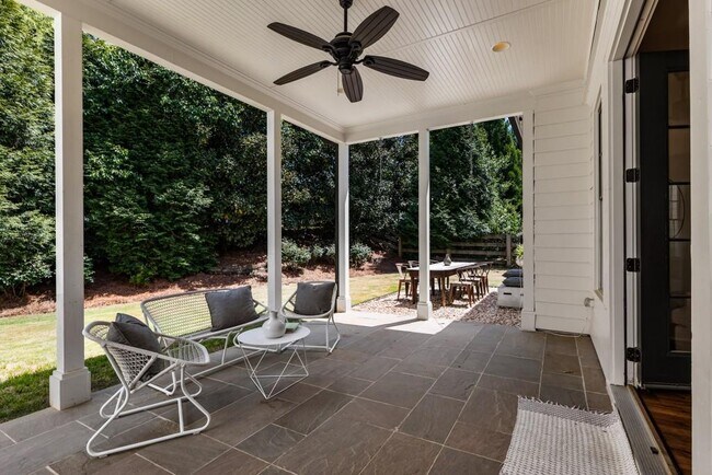 Building Photo - 7280 Samples Field Rd