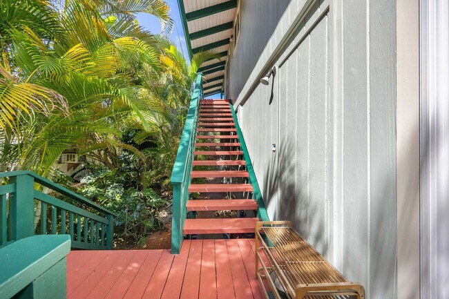 Building Photo - 59-018 Holawa St