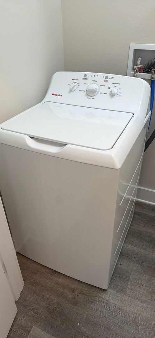 Building Photo - New Construction Move In Ready March 27th