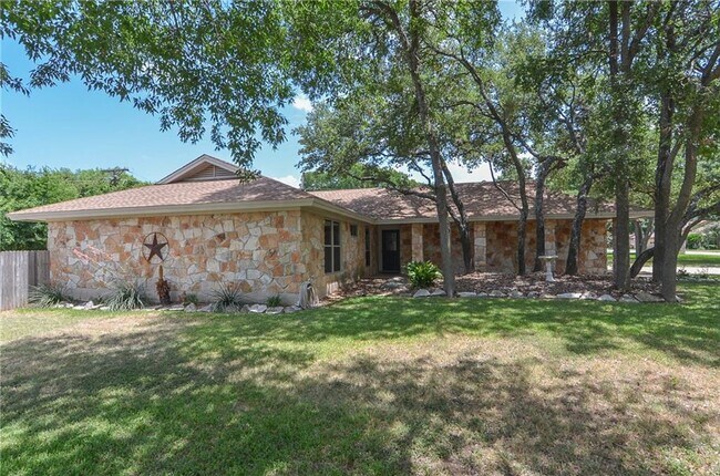 Building Photo - 1101 Deep Wood Dr