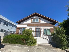 Building Photo - 3681 Indiana St