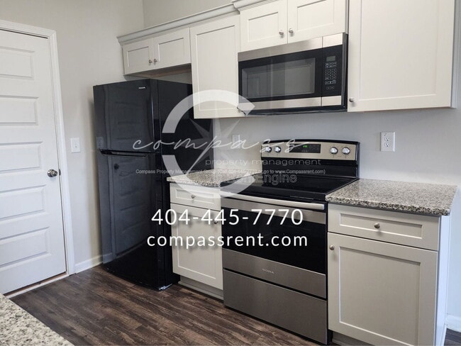 Building Photo - 109 Squarewood Ln NW