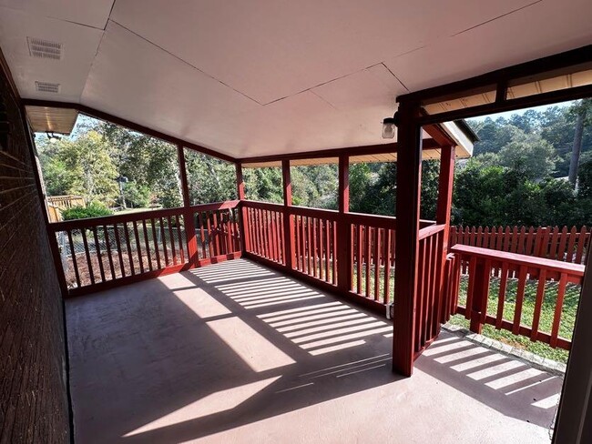 Building Photo - 2139 Kingsley Ct