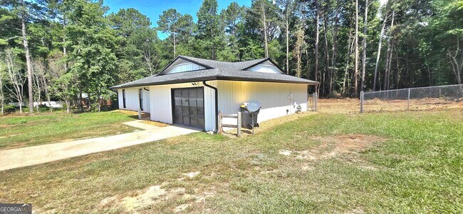 Building Photo - 2664 GA-34