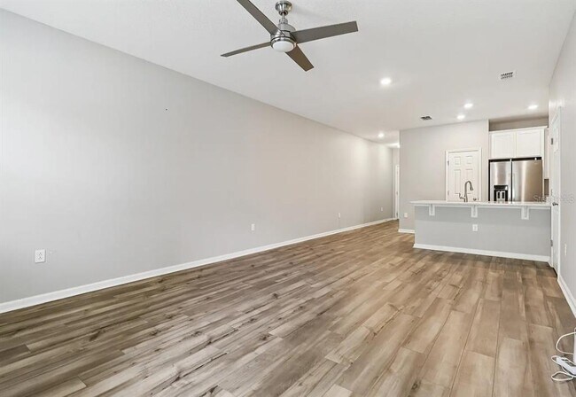 Building Photo - 11748 Beardgrass Wy