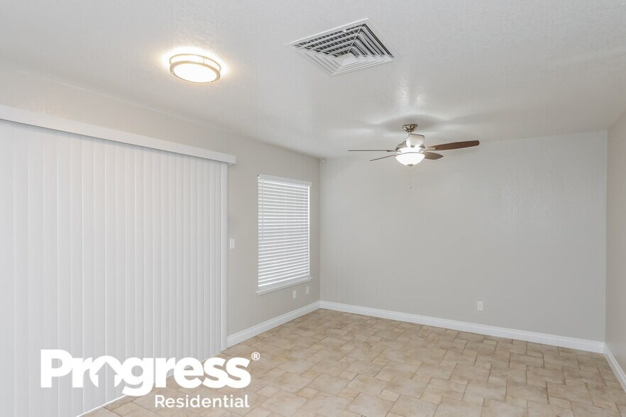 Building Photo - 350 Keating St