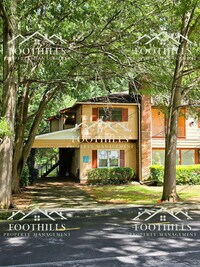 Building Photo - 130 Tanglewood Dr