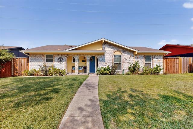 Primary Photo - 633 Laguna Dr
