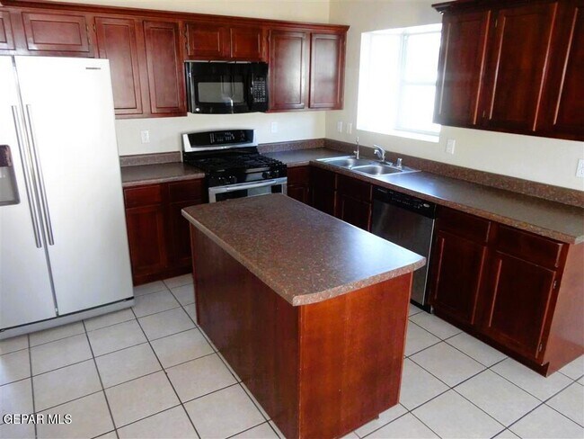 Building Photo - 4564 Joseph Rodriguez Dr