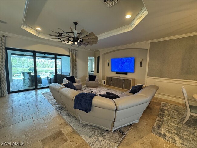 Building Photo - 9470 Galliano Ter