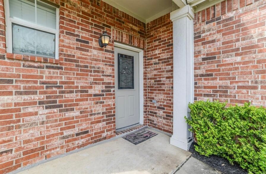 Front Door - 8126 Montague Manor Ln