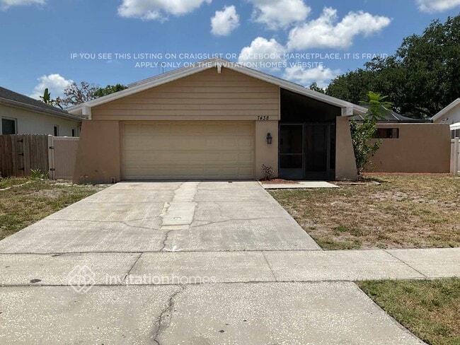 Building Photo - 7438 Oakvista Cir