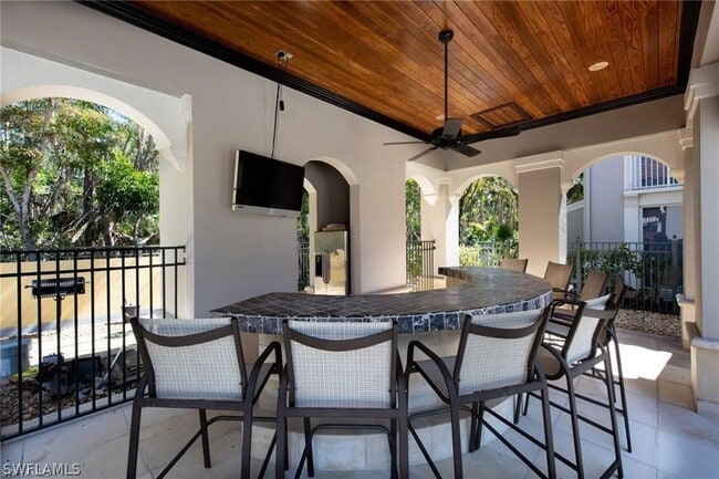 Building Photo - 23430 Alamanda Dr