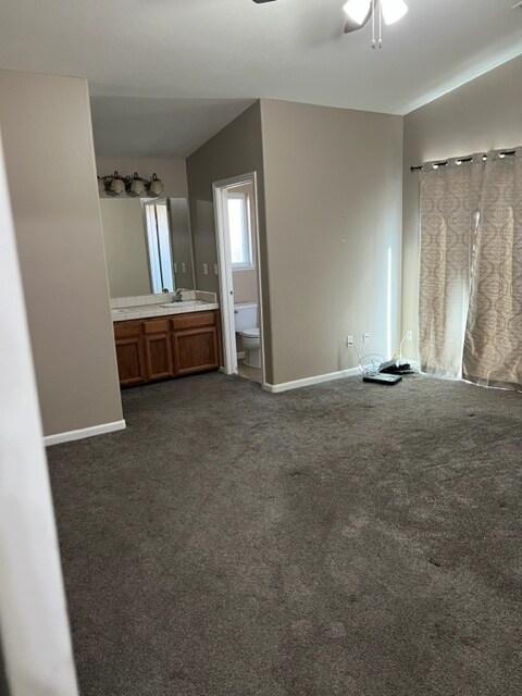 Building Photo - 478 Molly Ct