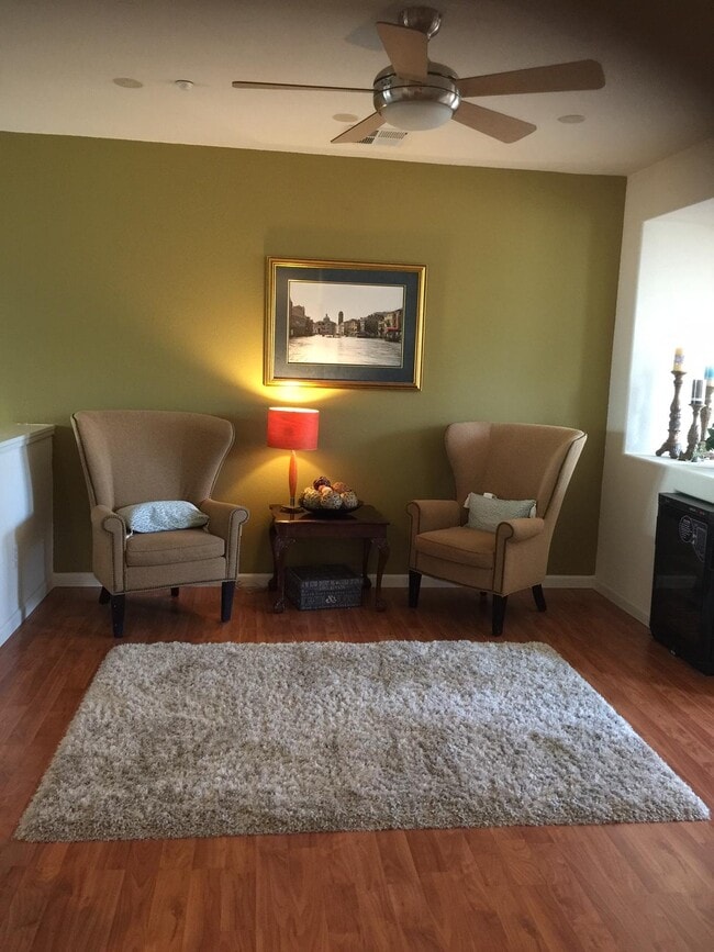 Building Photo - 467 Pariso Terrace