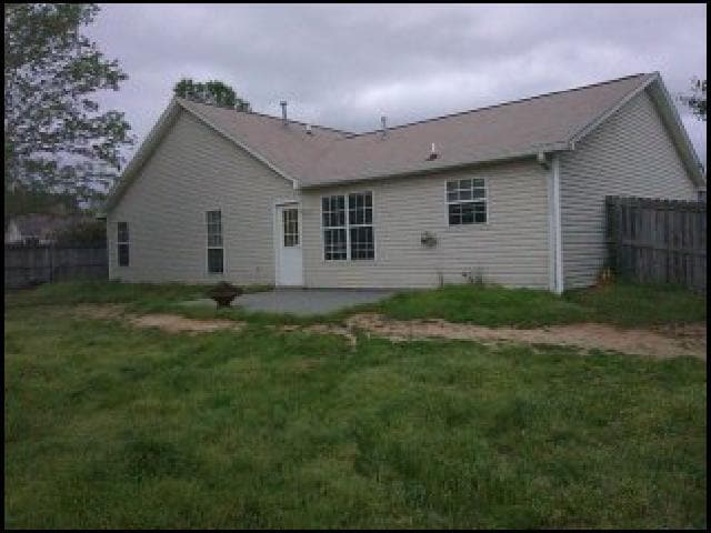 Building Photo - 109 Timberlake Dr