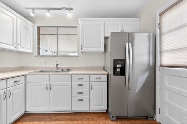 Building Photo - Hilliard 3-Bedroom Ranch