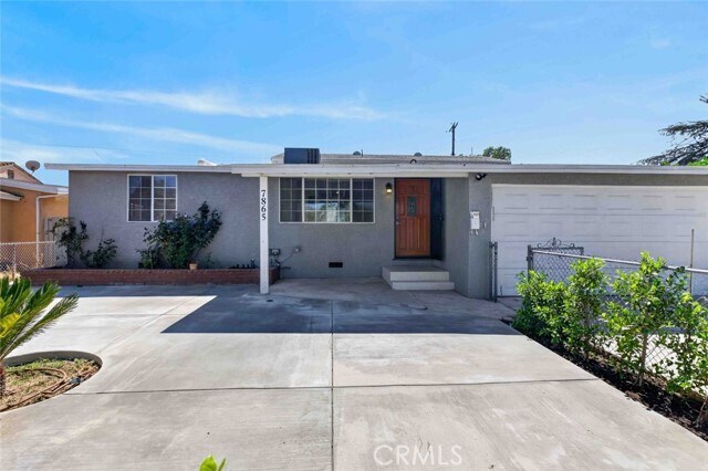 Building Photo - 7865 Cantaloupe Ave