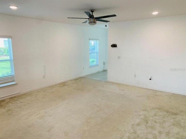 Building Photo - 3853 Hampstead Ln