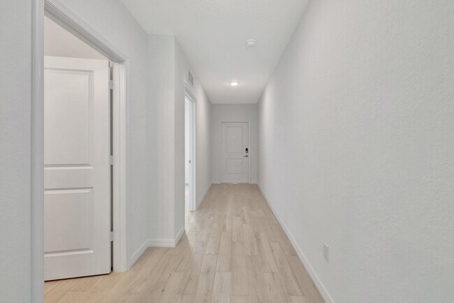 Building Photo - 4977 Armina Pl
