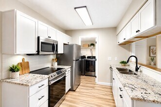 Building Photo - 3181 Preserve Ln