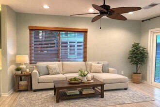 Building Photo - TOWNHOME IN MT PLEASANT - AVAILABLE August 1, 2026!