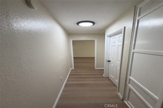 Building Photo - 611 Lillian Dr
