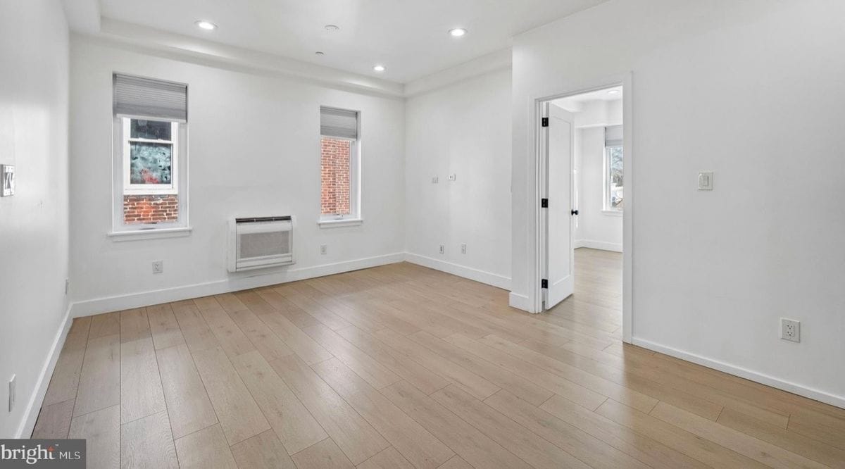 Building Photo - 633 N 64th St