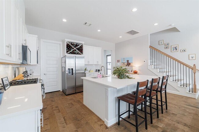 Building Photo - 3810 Olde Bourbon Ln