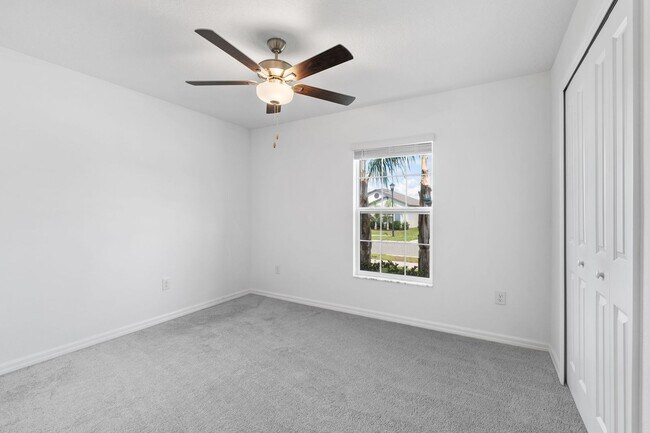 Building Photo - ***MOVE-IN SPECIAL, $500 OFF 2ND MONTH*** ...