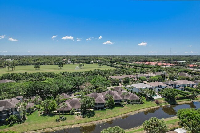 Building Photo - 2835 Polo Island Dr