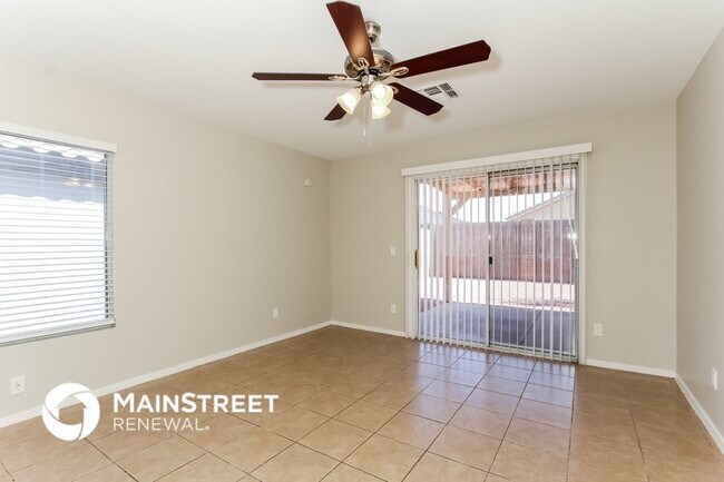 Building Photo - 11215 W Devonshire Ave