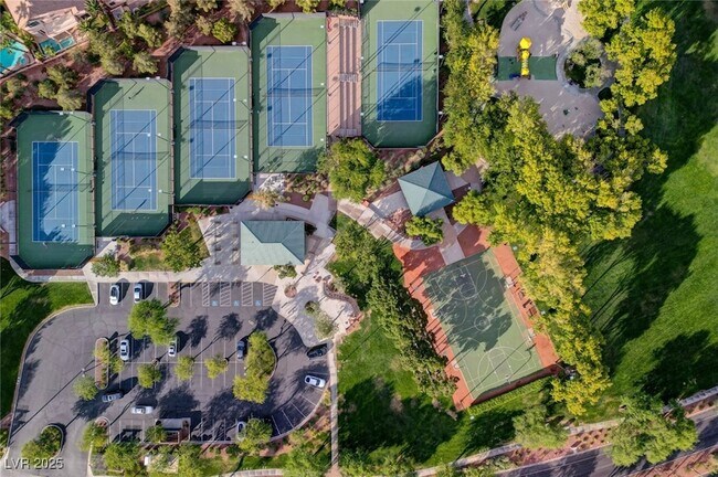 Building Photo - 520 Proud Eagle Ln