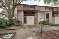 Building Photo - 5502 LOBLOLLY Ct